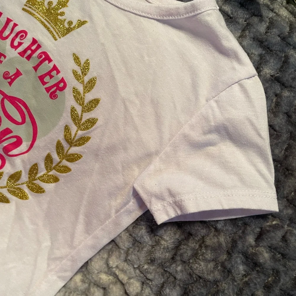 👑 Toddler Girls 4T 2 piece. Peach Pants and Top. Has Sparkle fit for a Queen EUC